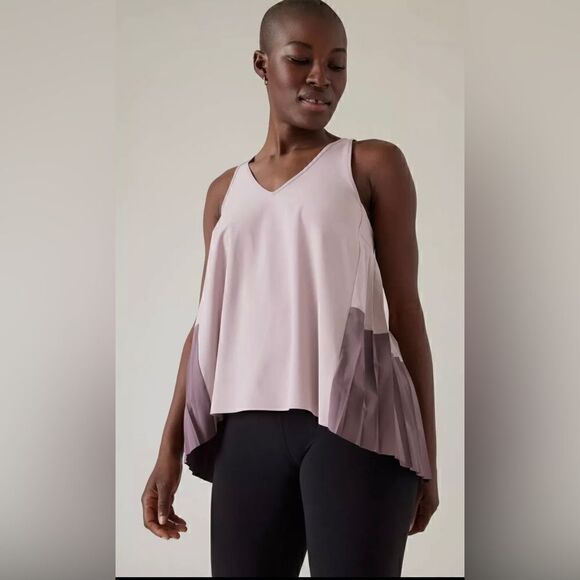Athleta Swing Forward Pleated Tank Top Size Medium Mauve Lavender NWT $109 - Picture 4 of 10
